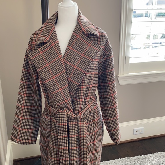 Levi's Jackets & Blazers - Levi’s Long Classic Belted Plaid Coat